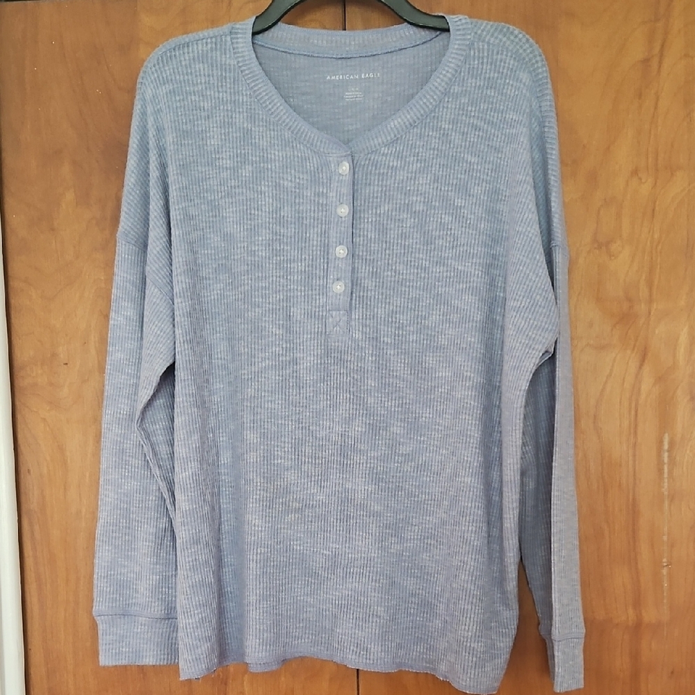 American Eagle Outfitters Light Blue Ribbed SOFT Top / Henley / Blouse Large